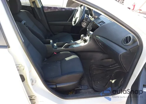 2011 Mazda Mazda3 I Sport from USA, damaged, VIN JM1BL1UG5B1423473